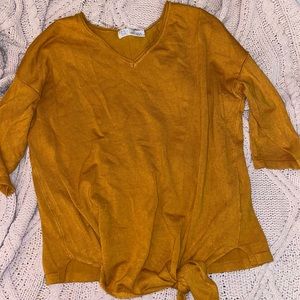 3/4 SLEEVE SWEATER WITH FRONT TIE